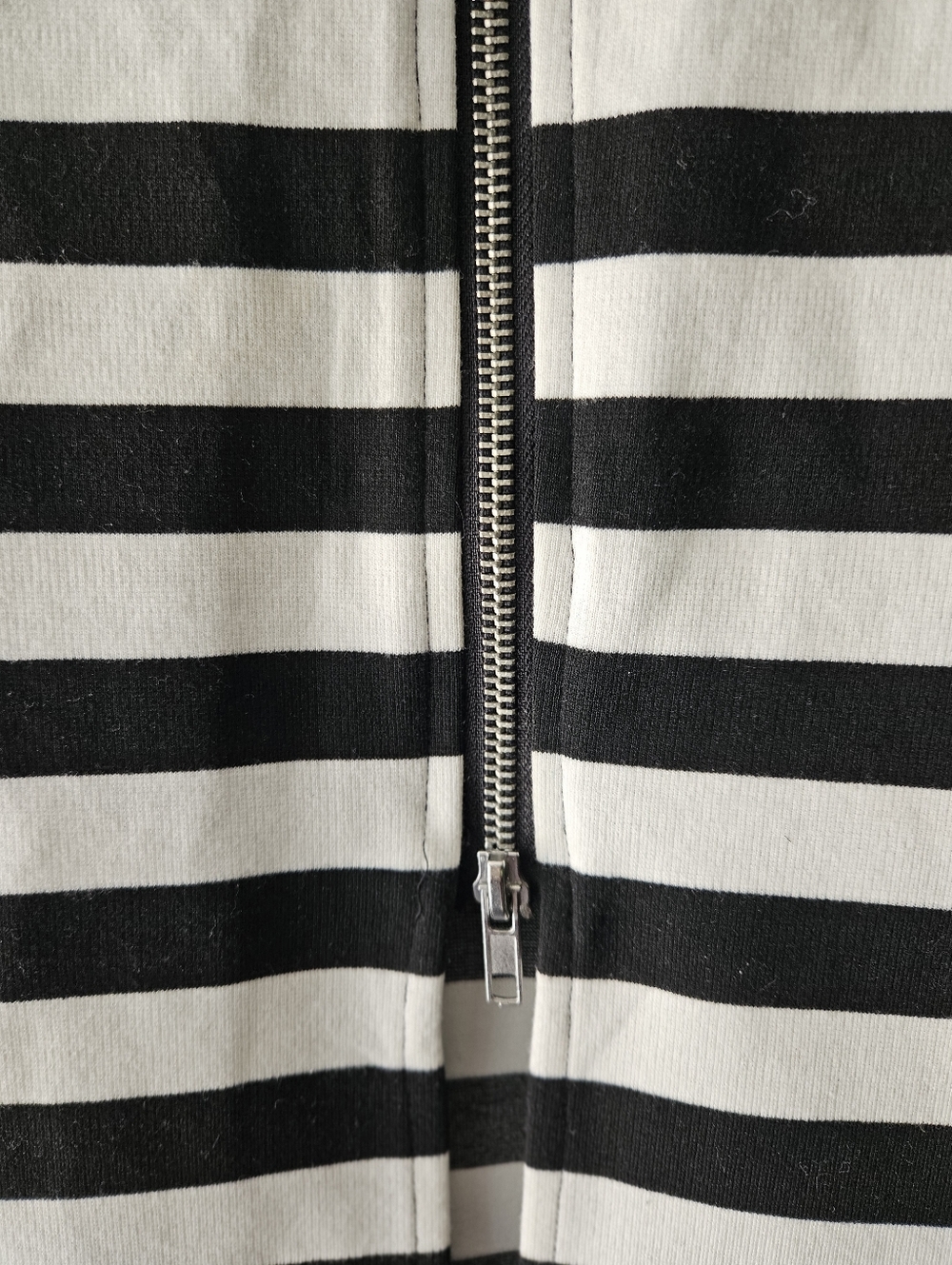 MUSTARD SEED Black & White Striped Maxi Pencil Skirt - Full Zip Front - Small - Picture 4 of 7